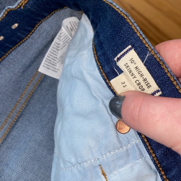 10" High-Rise Skinny Crop Jeans: Button-Front TENCEL™ Denim Edition - Picture 8 of 10